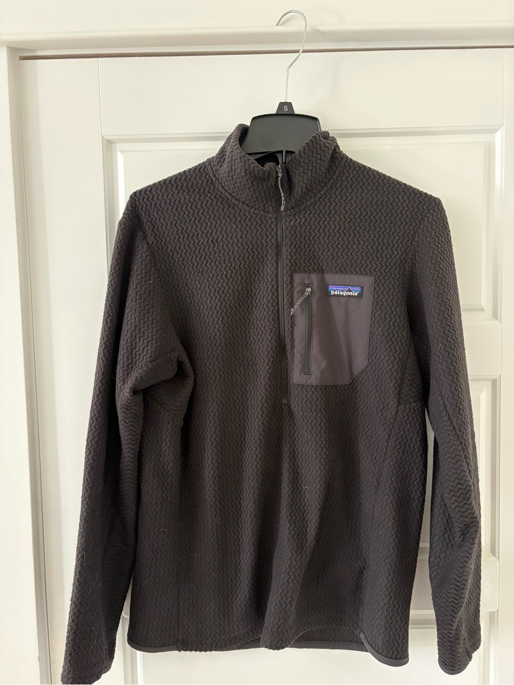 Patagonia Men's R1 Air Fleece Zip-Neck